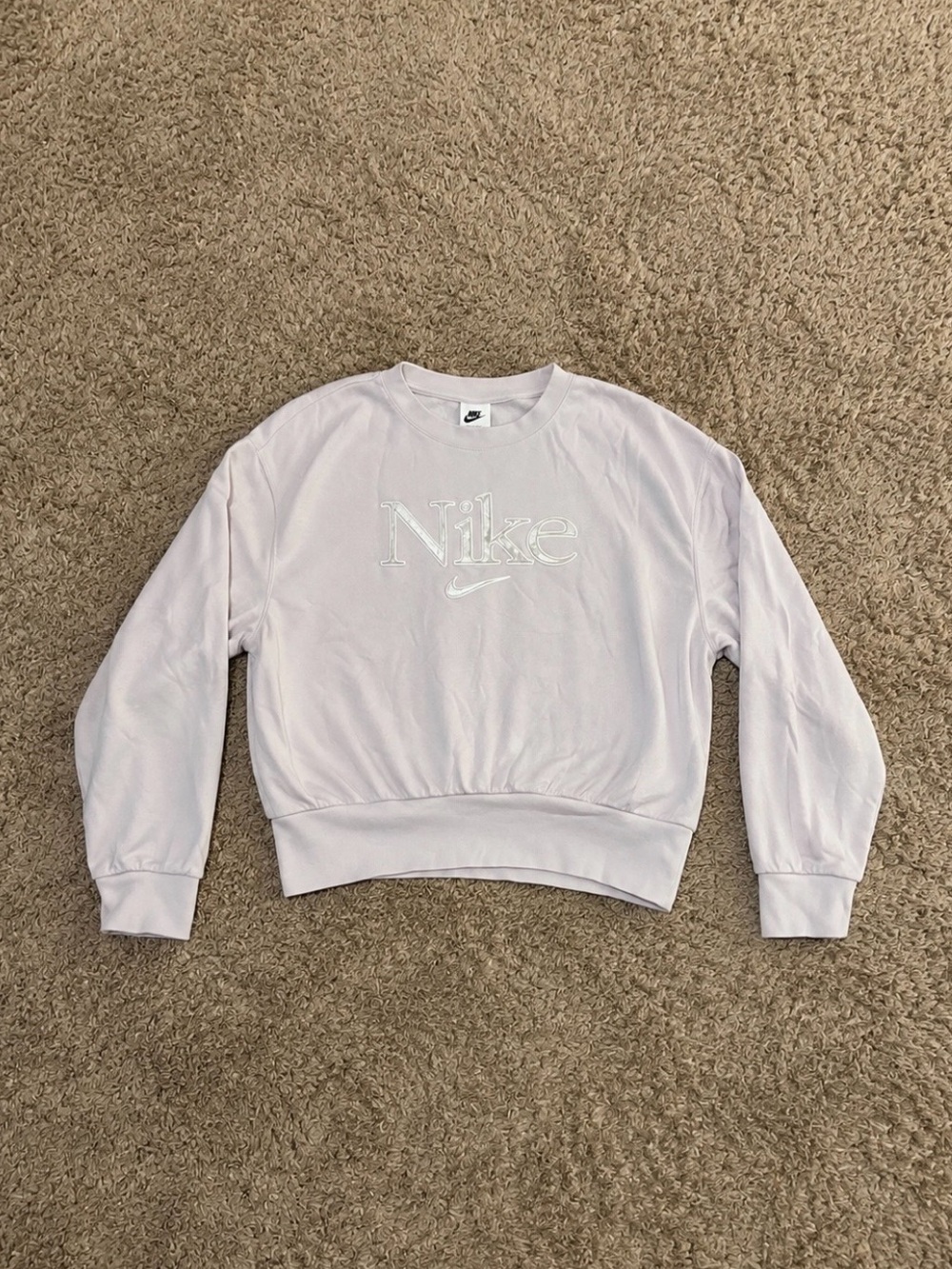 Nike Women's Light Pink Cropped Sweatshirt